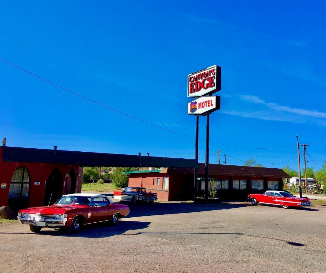 Canyon'S Edge Route 66 Motel Ash Fork Exterior photo