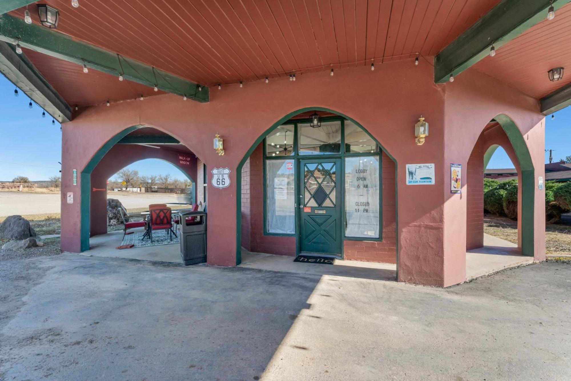 Canyon'S Edge Route 66 Motel Ash Fork Exterior photo